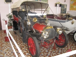 CASTEL AUTOMOBILE CLUB - 