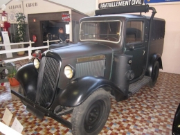 CASTEL AUTOMOBILE CLUB - 