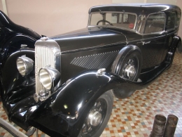 CASTEL AUTOMOBILE CLUB - 