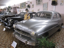 CASTEL AUTOMOBILE CLUB - 