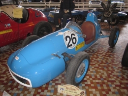 CASTEL AUTOMOBILE CLUB - 