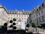 CASTEL AUTOMOBILE CLUB - 
