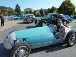 CASTEL AUTOMOBILE CLUB - 